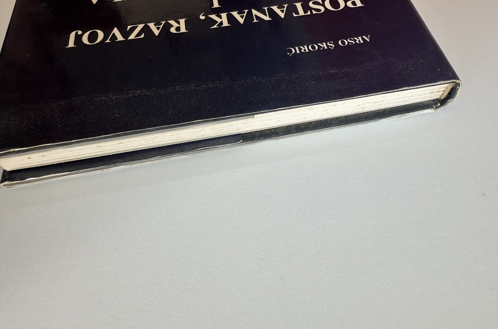 POSTANAK RAZVOJ I SISTEMATIKA TLA