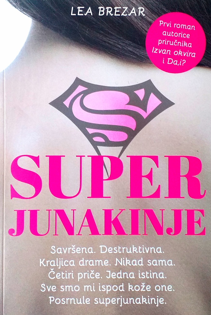 SUPER JUNAKINJE