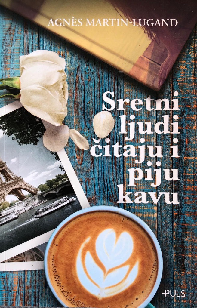 SRETNI LJUDI ČITAJU I PIJU KAVU