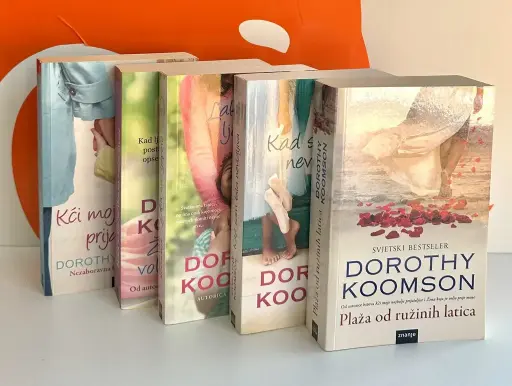 [E-03-5B] DOROTHY KOOMSON SET LJUBAVNIH ROMANA